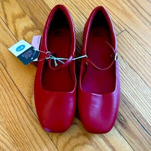 Target Wild Fable Mary Janes w Buckle 7.5 NWT